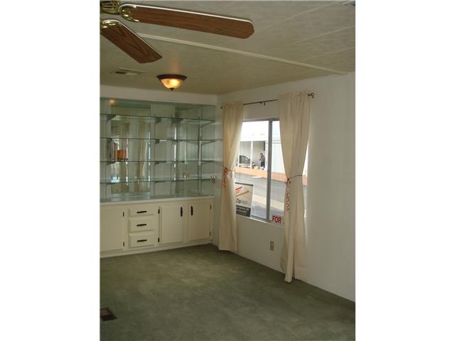 106 Pheasant Ln, Oceanside, CA 92057 photo 3