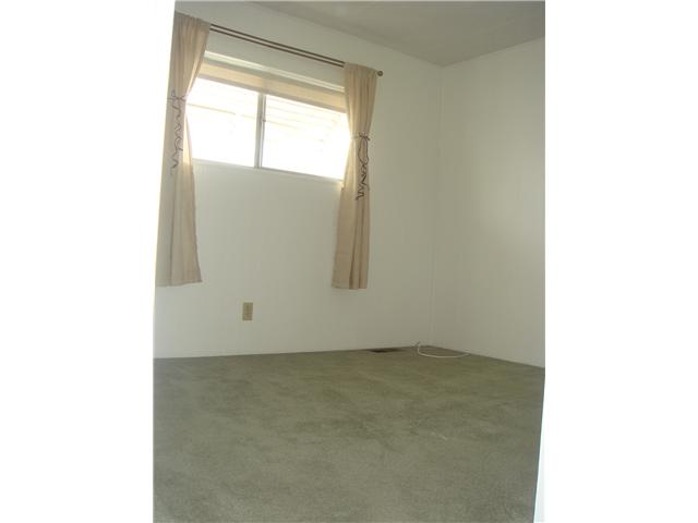 106 Pheasant Ln, Oceanside, CA 92057 photo 4