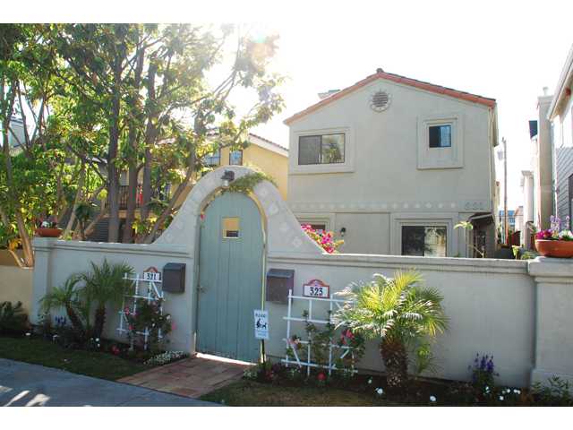 323 D Ave, Coronado, CA 92118 photo 1