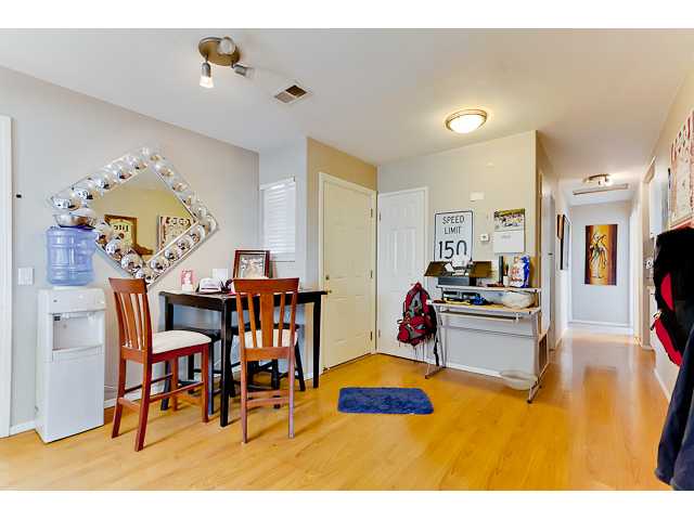 714 Rena Dr, Oceanside, CA 92057 photo 4