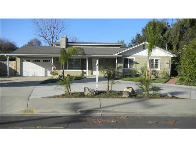 8994 Johnson Dr, La Mesa, CA 91941 photo 1