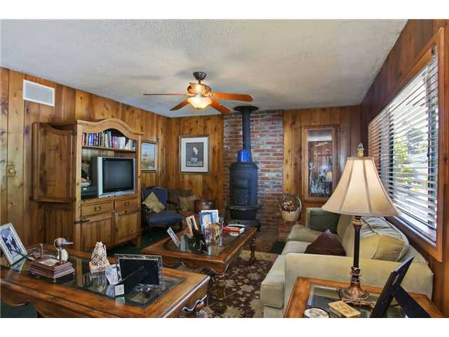 13414 Bubbling Ln, Lakeside, CA 92040 photo 3