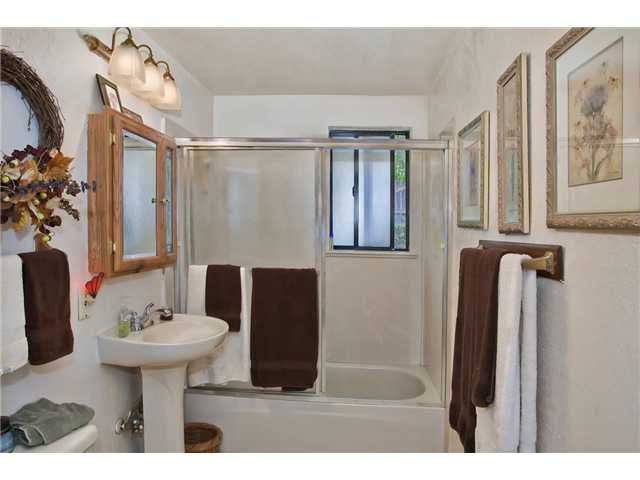 13414 Bubbling Ln, Lakeside, CA 92040 photo 17