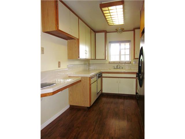 1105 Grape St, Escondido, CA 92026 photo 3
