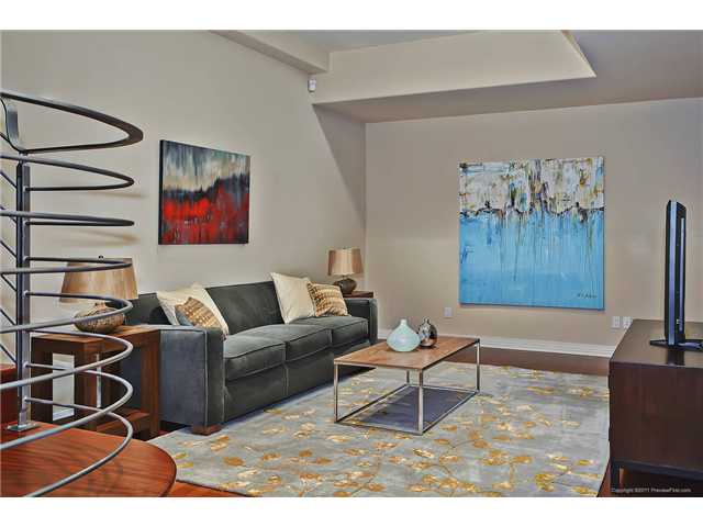 936 Havenhurst Dr, La Jolla, CA 92037 photo 25