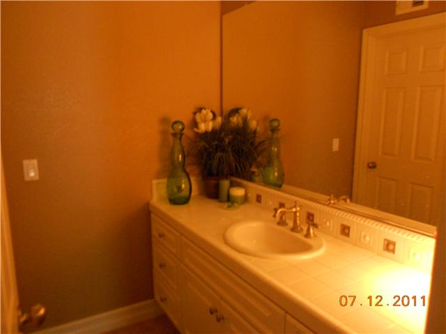 444 Taylor Dr, Oceanside, CA 92056 photo 21
