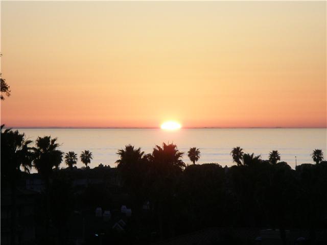 6977 Whitecap Dr, Carlsbad, CA 92011 photo 15