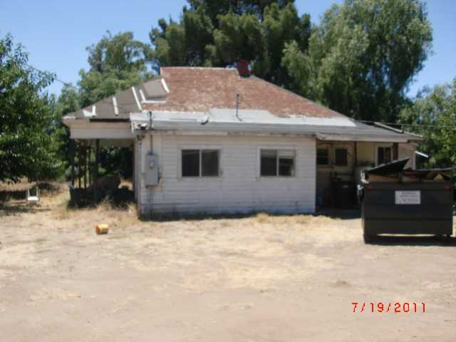 780 Elm St, Ramona, CA 92065 photo 2