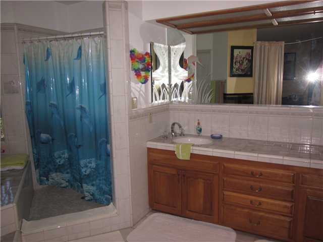 1818 Devon Pl, Vista, CA 92084 photo 8