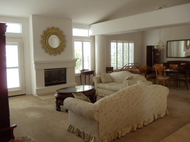 4951 Lamia Way, Oceanside, CA 92056 photo 2