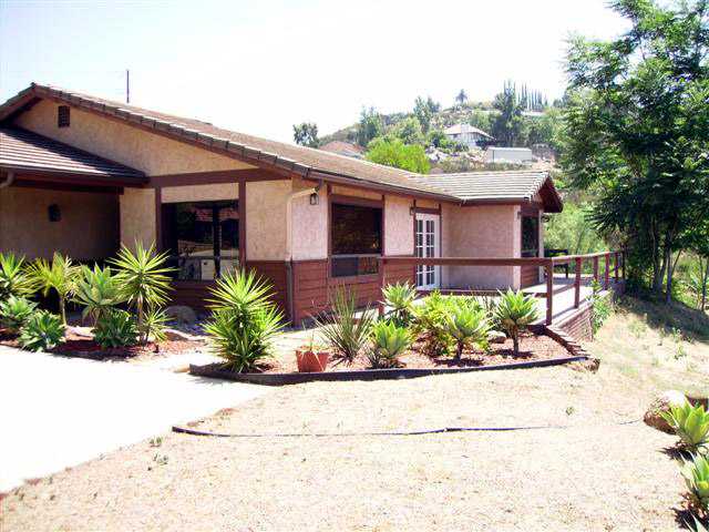 1139 S Grade Rd, Alpine, CA 91901 photo 1