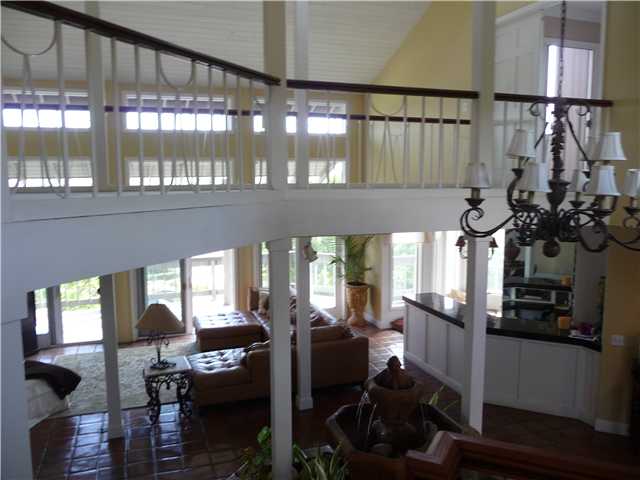 1898 Ivy Rd, Oceanside, CA 92054 photo 2