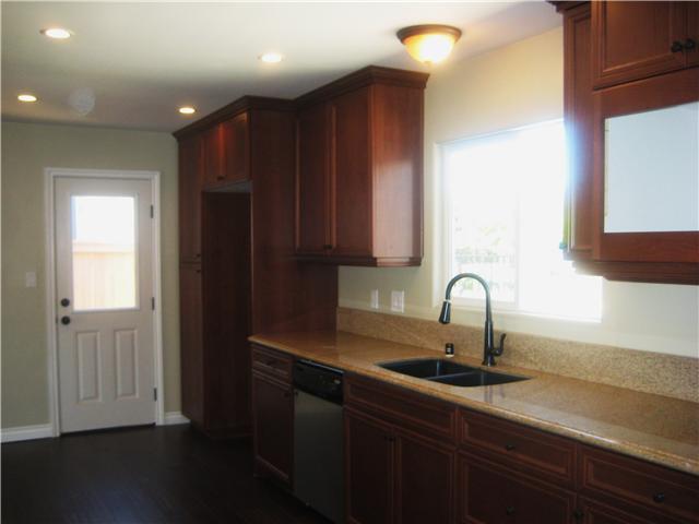 823 Aster St, Escondido, CA 92027 photo 6