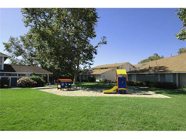 826 Windermere Point Way, Oceanside, CA 92058 photo 24