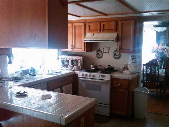 737 Rivertree Dr, Oceanside, CA 92058 photo 11