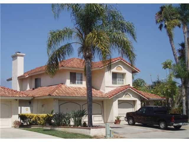 737 Rivertree Dr, Oceanside, CA 92058 photo 2