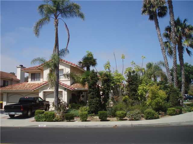 737 Rivertree Dr, Oceanside, CA 92058 photo 3