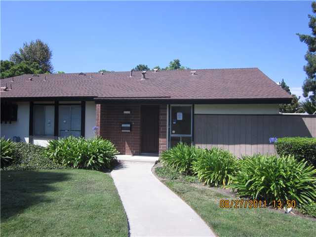 424 Parkside Dr, Oceanside, CA 92058 photo 1