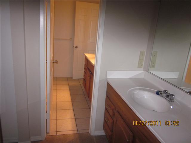 424 Parkside Dr, Oceanside, CA 92058 photo 6