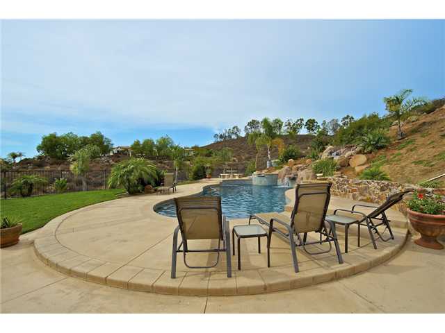 14704 Presilla Dr, Jamul, CA 91935 photo 4