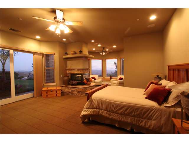 15750 Blue Crystal Trl, Poway, CA 92064 photo 18