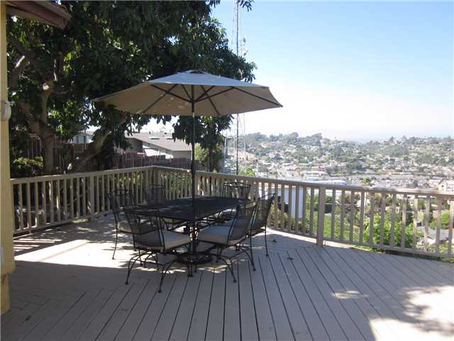 2504 Dunstan St, Oceanside, CA 92054 photo 3