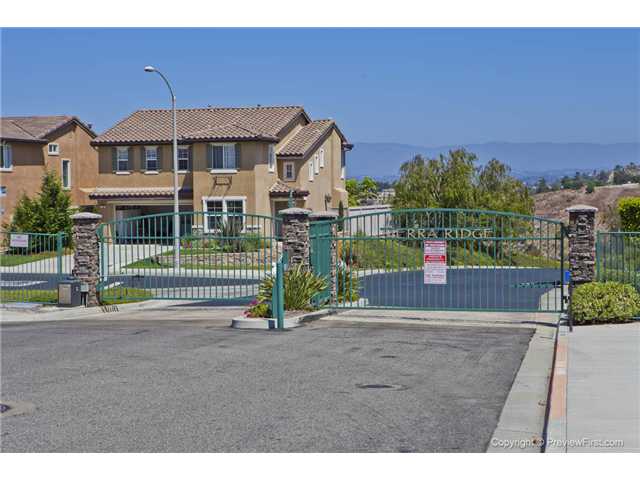 154 Ridge View Way, Oceanside, CA 92057 photo 2