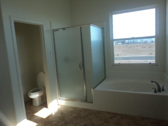 836 Santillan St, Brawley, CA 92227 photo 11