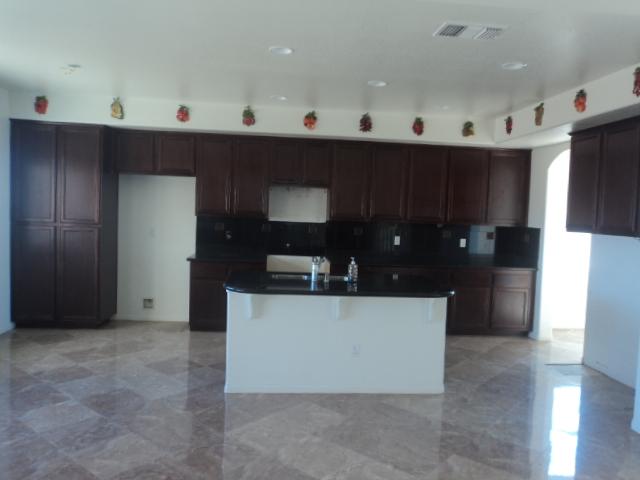 836 Santillan St, Brawley, CA 92227 photo 7