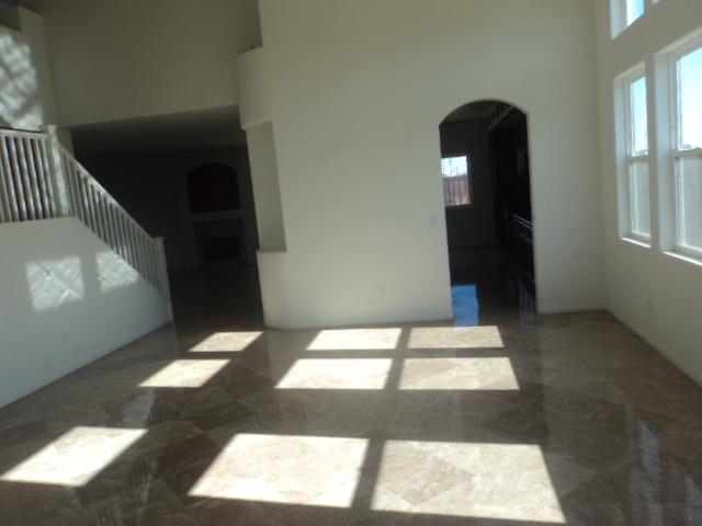 836 Santillan St, Brawley, CA 92227 photo 3