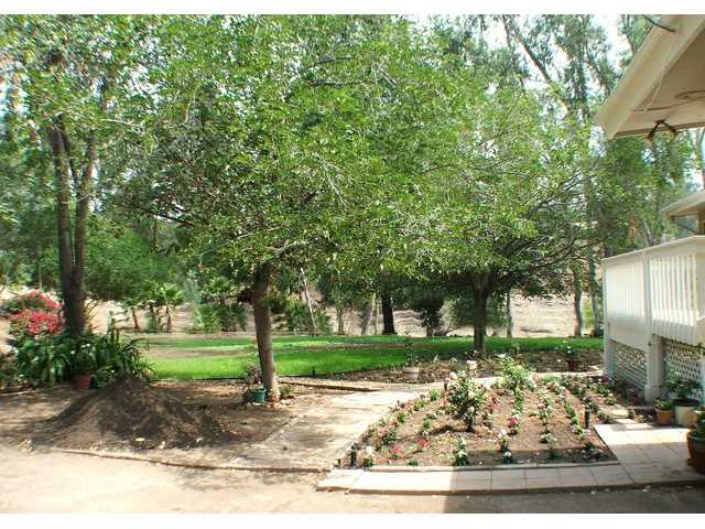 2937 Paseo Del Sol Rd, Escondido, CA 92025 photo 7