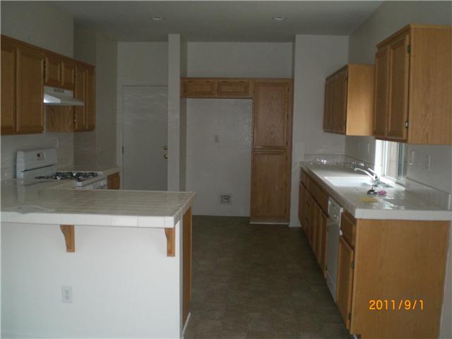 678 Wala Dr, Oceanside, CA 92058 photo 5