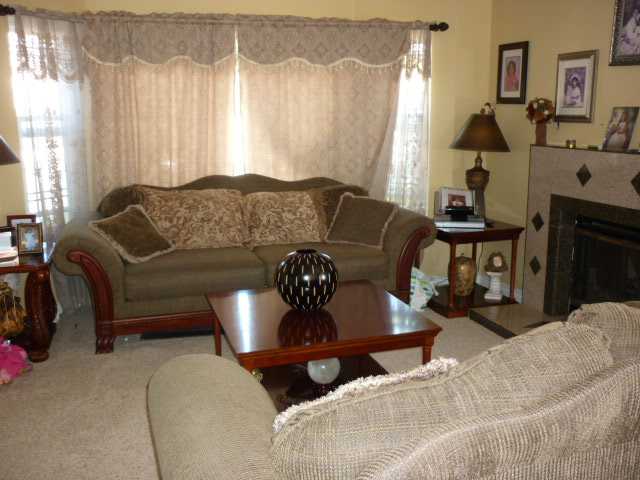 2815 Brandeis Dr, Oceanside, CA 92056 photo 4