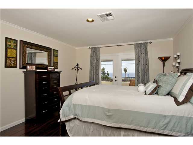Undisclosed, La Jolla, CA 92037 photo 8