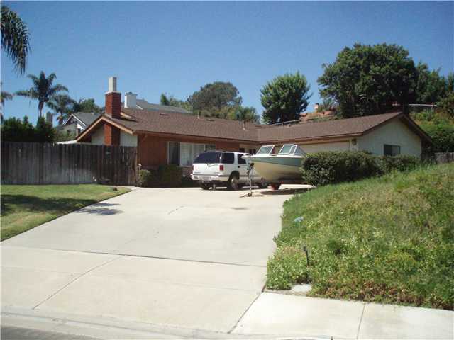 934 Ruby Dr, Vista, CA 92083 photo 1
