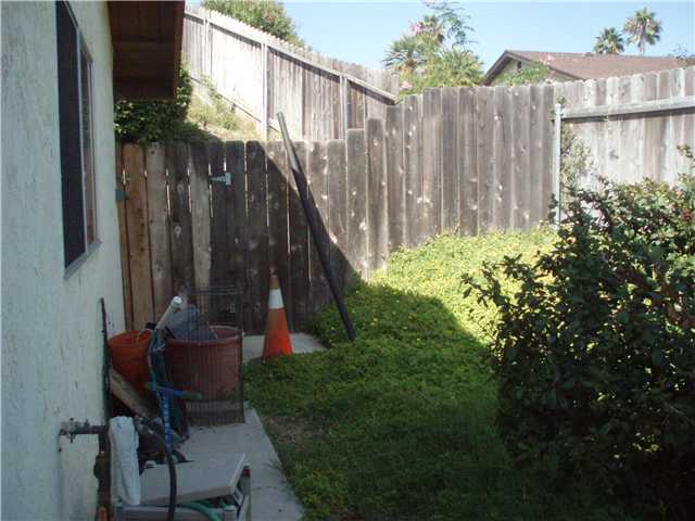 934 Ruby Dr, Vista, CA 92083 photo 4