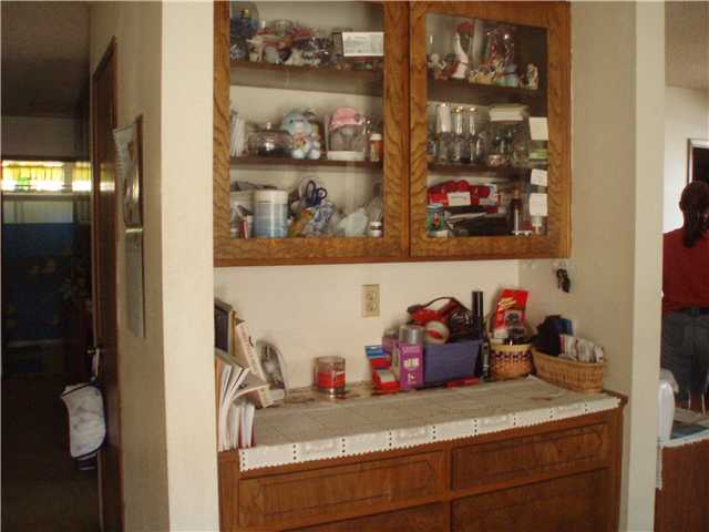 934 Ruby Dr, Vista, CA 92083 photo 5