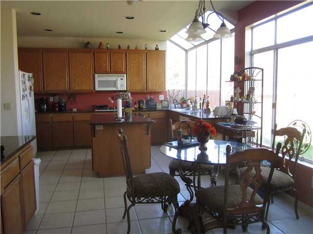 4886 Surrealist Ct, Oceanside, CA 92057 photo 12
