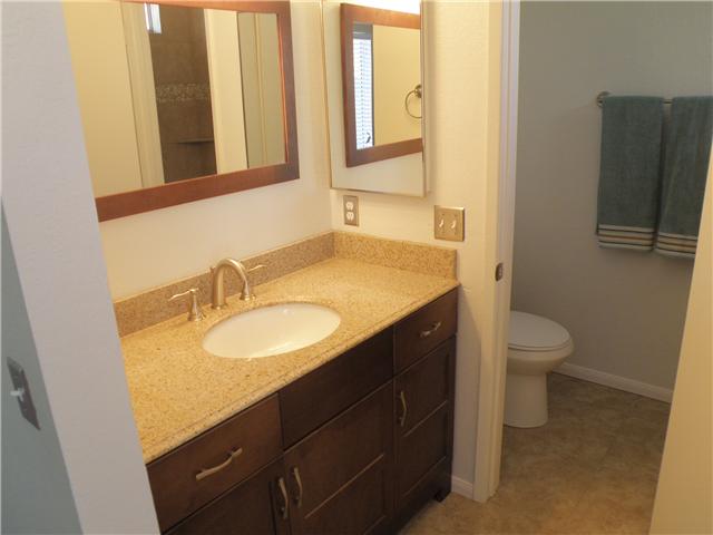 422 Creek Rd, Oceanside, CA 92058 photo 4