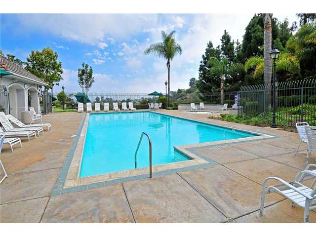 6067 Meadowpointe Row, La Jolla, CA 92037 photo 24