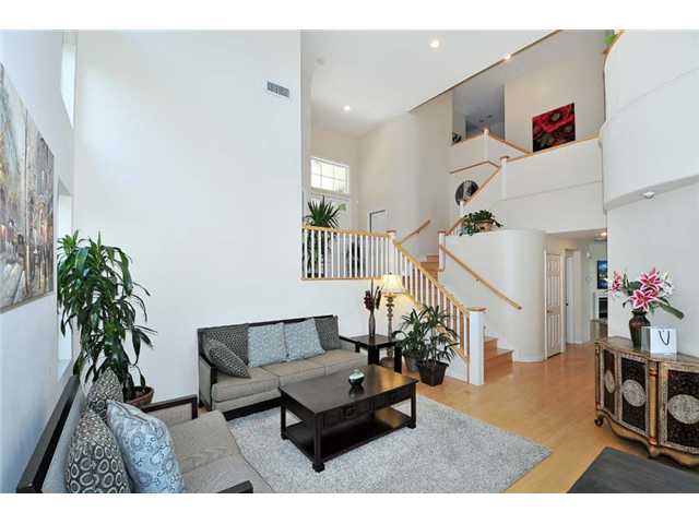 6067 Meadowpointe Row, La Jolla, CA 92037 photo 4