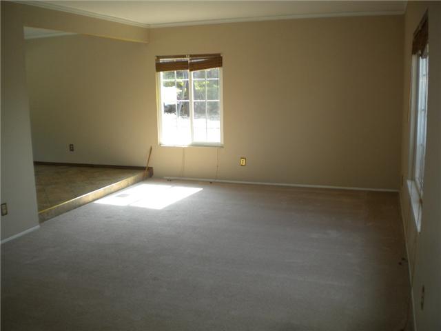 2242 Valley Rd, Oceanside, CA 92056 photo 2