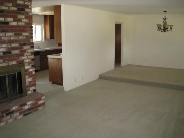 1536 Parvenu Ln, Fallbrook, CA 92028 photo 3