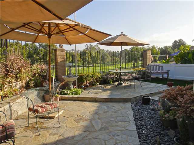 1337 Bodega Way, Vista, CA 92081 photo 5