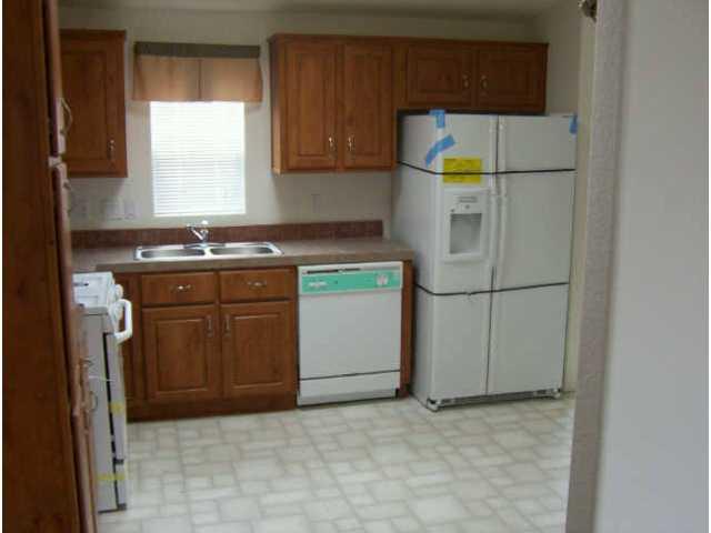 1210 Holly St, Oceanside, CA 92058 photo 3