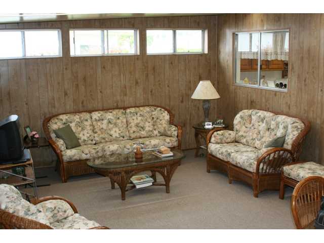3749 Ginger Way, Oceanside, CA 92057 photo 4