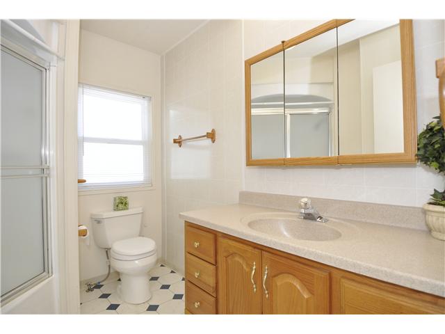 207 Bright Creek Ln, Oceanside, CA 92056 photo 2