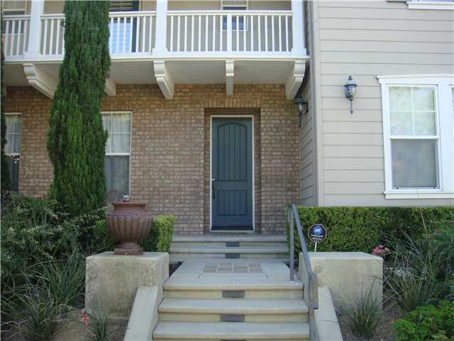 7405 Circulo Sequoia, Carlsbad, CA 92009 photo 2