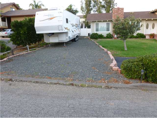 1647 Calavo Rd, Fallbrook, CA 92028 photo 6