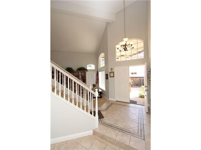 1630 Dawson Dr, Vista, CA 92081 photo 4